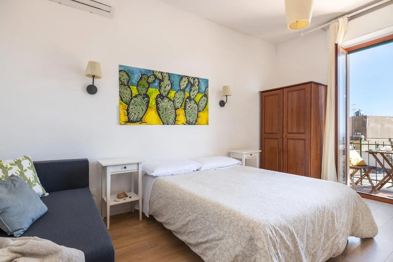 Tauromenion Guest House Таормина