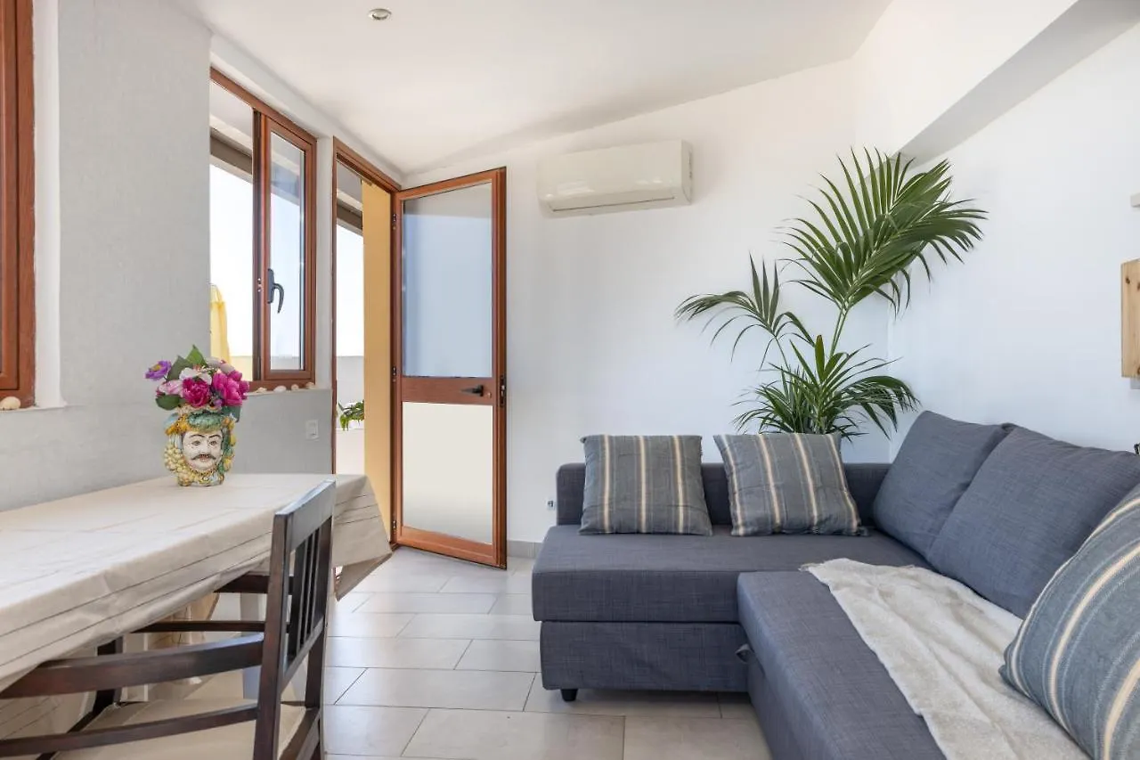 Tauromenion Guest House Таормина