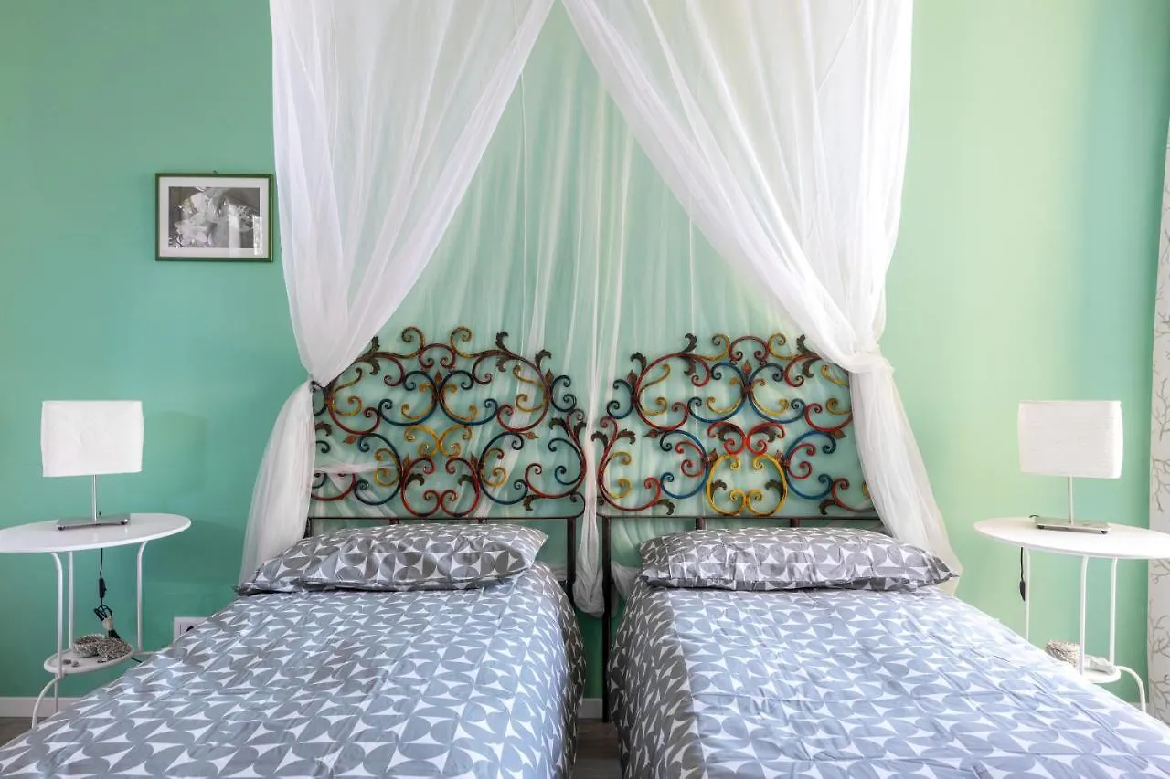 Tauromenion Guest House Таормина 3*,