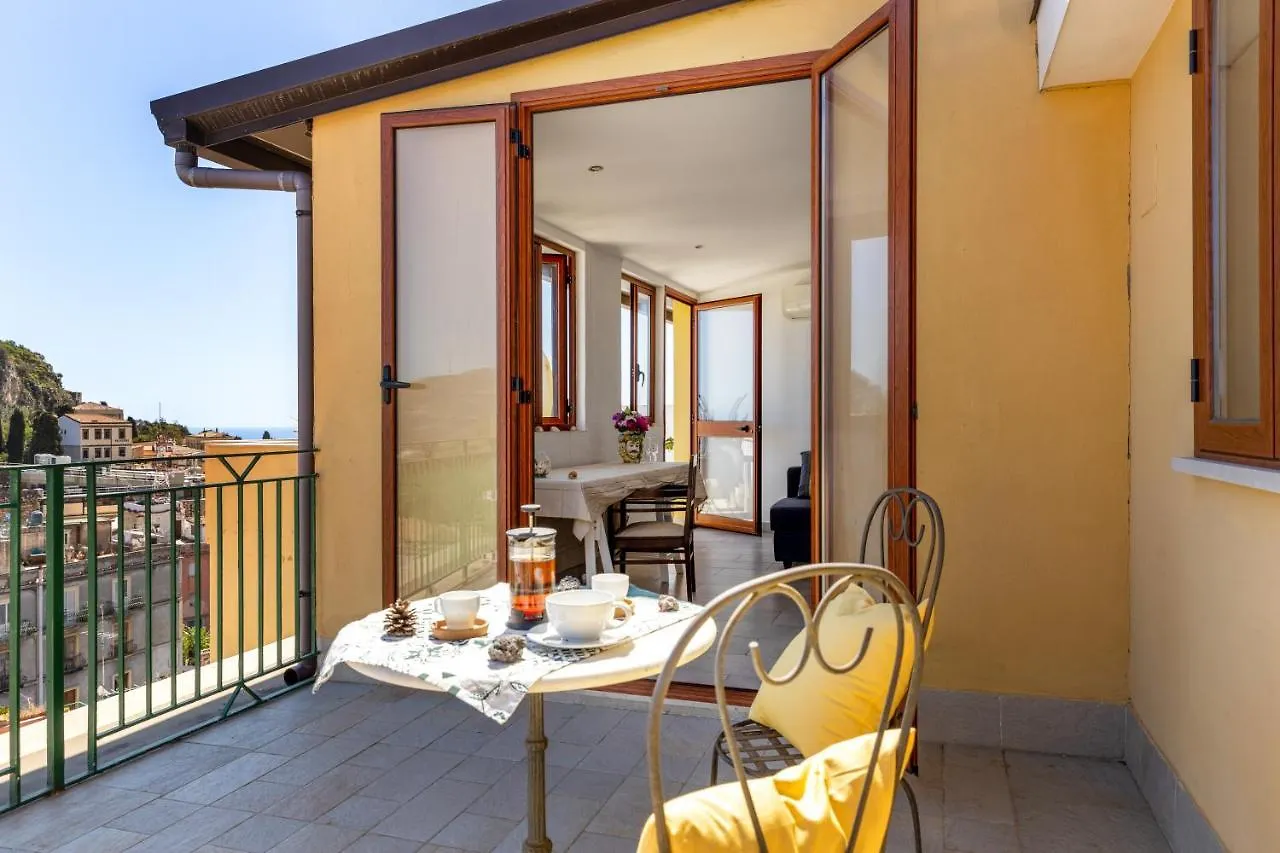Tauromenion Guest House Taormina 3*,