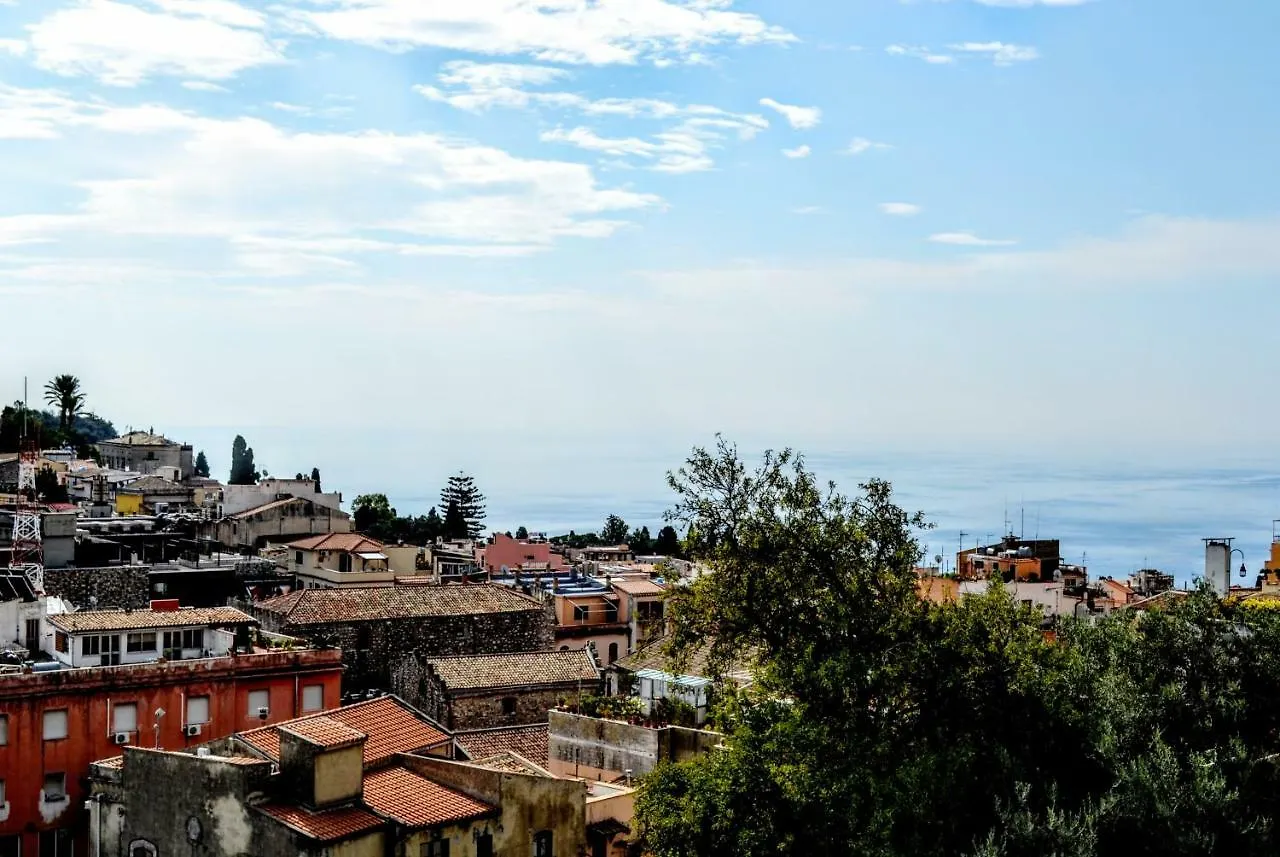 Tauromenion Guest House Taormina 3*,  Italy