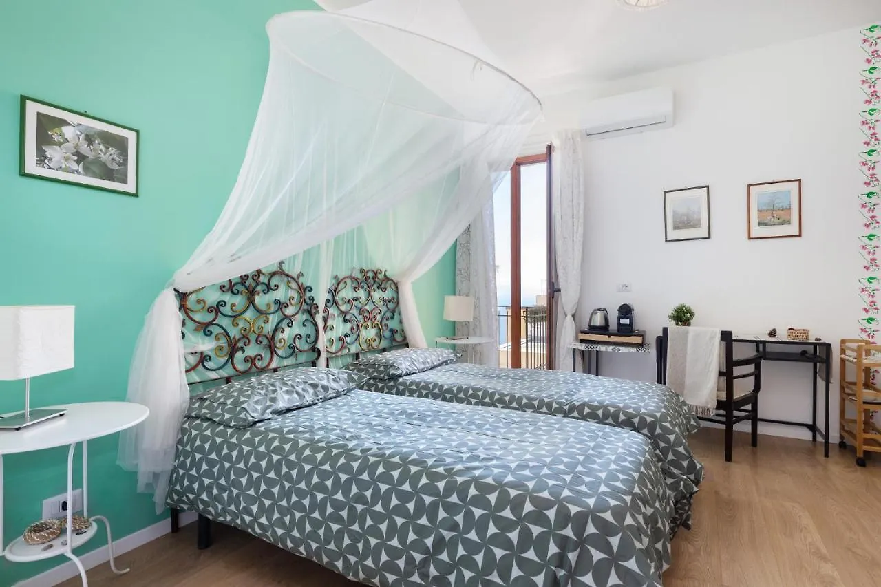 B&B Tauromenion Guest House 타오르미나